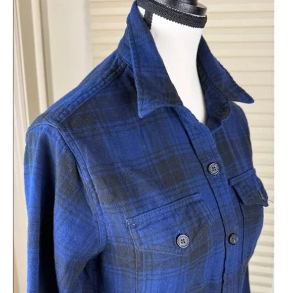 Tilley Women’s Blue Plaid Flannel Shirt S Classic Fit Cotton Button Up Soft - Picture 5 of 11